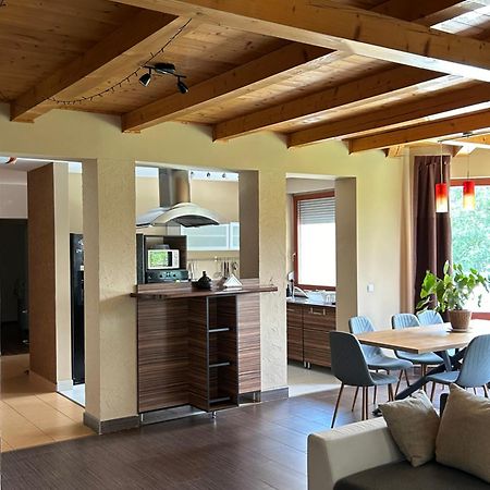 Bb Szabo Villa Balatonboglar Luaran gambar