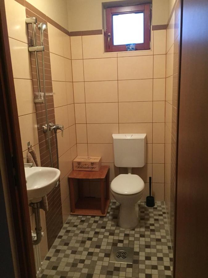 Bb Szabo Villa Balatonboglar Luaran gambar